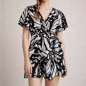 Amisu Patterned Skort  RomperDress